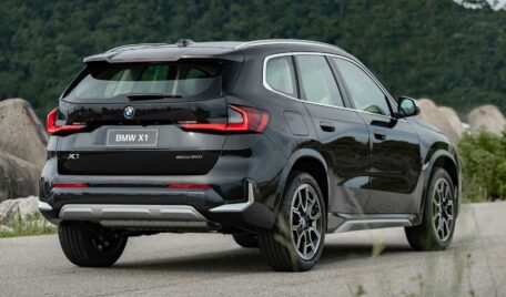 Luxury SUV – BMW X1 or Similar